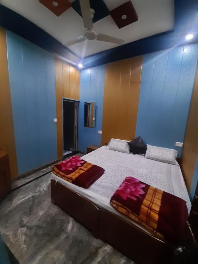 Friends Guest House & Hostel Agra  Εξωτερικό φωτογραφία