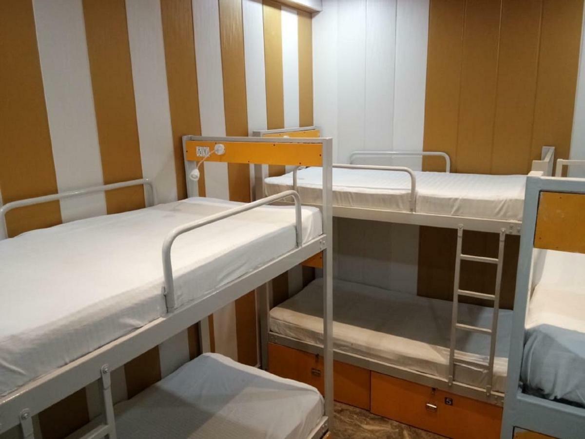 Friends Guest House & Hostel Agra  Εξωτερικό φωτογραφία